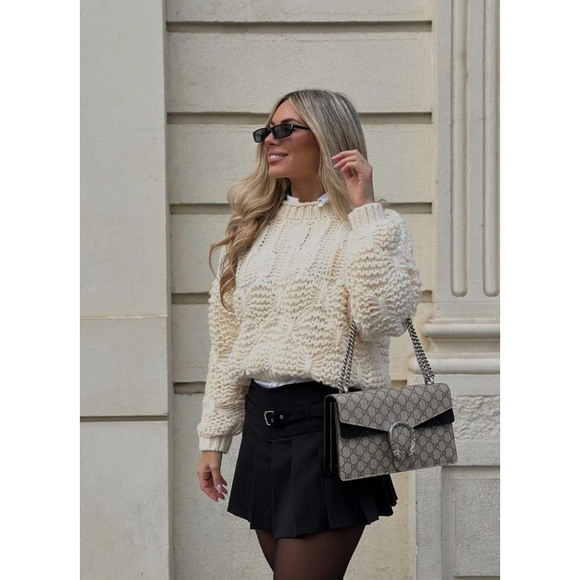 Zara Textured Knit Sweater - Picture 2 of 13